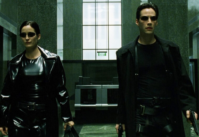 Keanu Reeves revela por qué aceptó regresar a Matrix 4