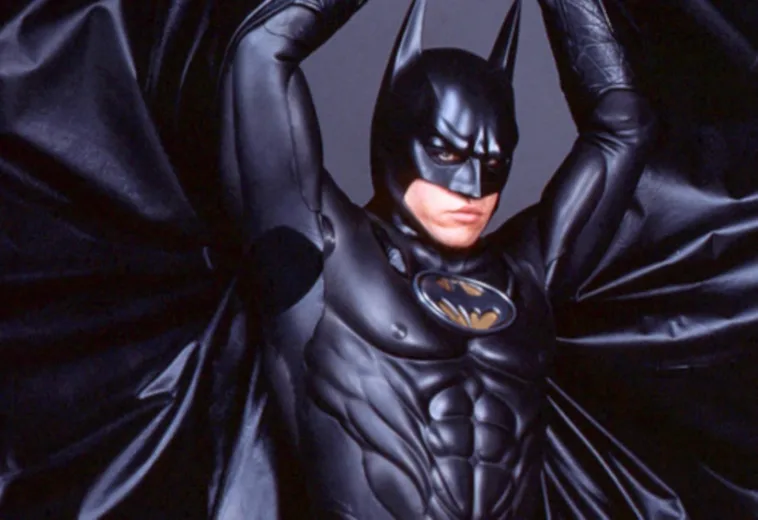 A Val Kilmer le encantaría regresar a ser Batman