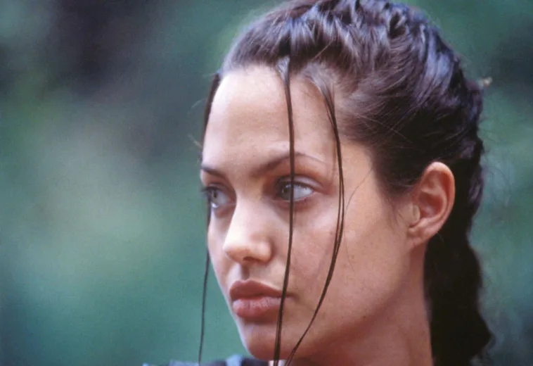 El diseño original de Bella en La Bella y la Bestia se parecía a… ¡Angelina Jolie!