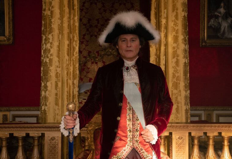 Vaya regreso, ¿triunfal? Ya hay más imágenes de Johnny Depp como el Rey Luis XV en nueva película