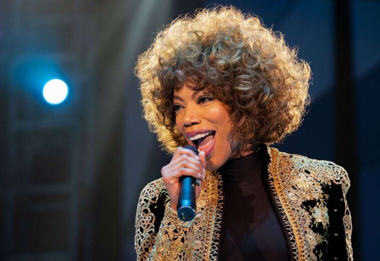 ¡Ya está aquí! 3 cosas que esperamos ver en Quiero bailar con alguien: La historia de Whitney Houston