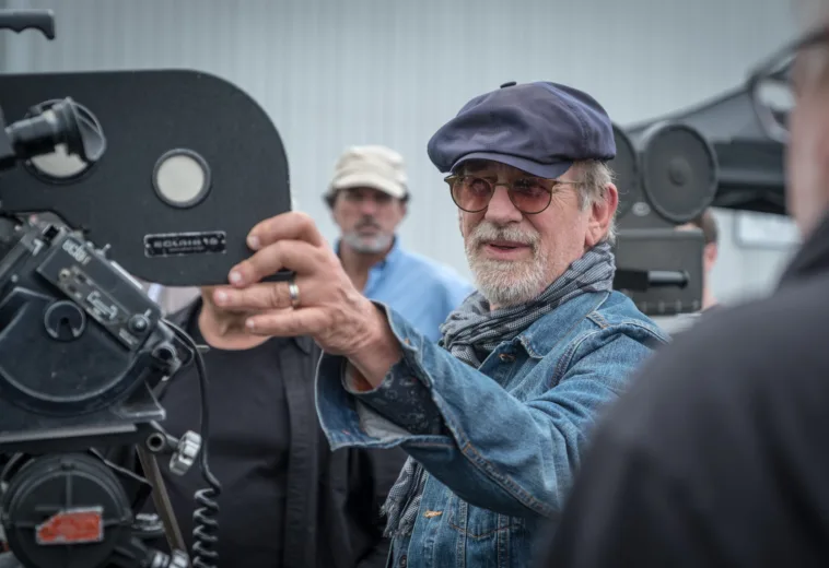 ¿Steven Spielberg cree en los OVNIS? El director comparte su teoría