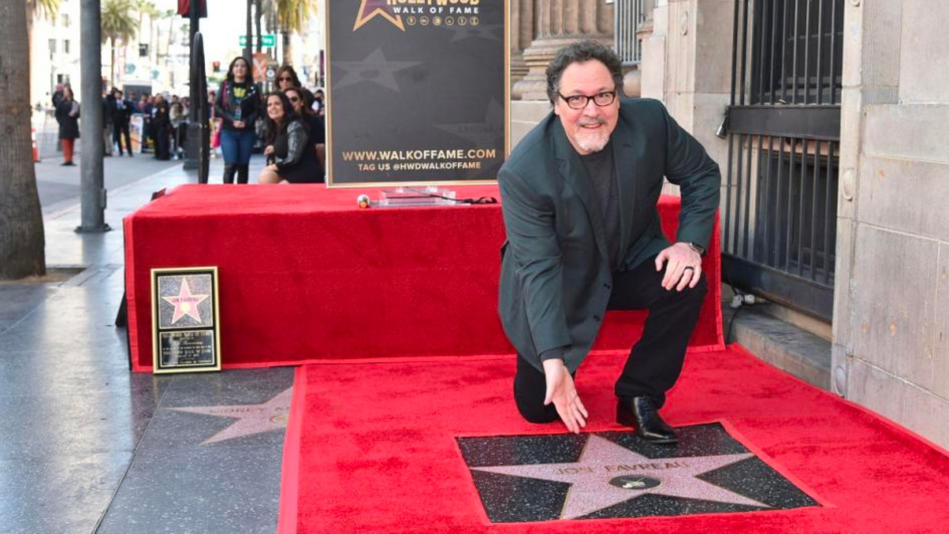  jon favreau recibe estrella hollywood paseo de la fama