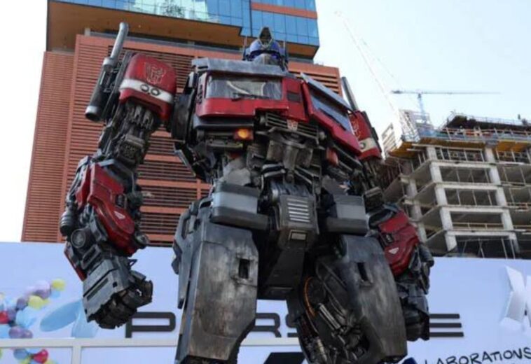 ¡Inmensas! En unos días más llegan las gigantescas estatuas de Transformers: El despertar de las bestias
