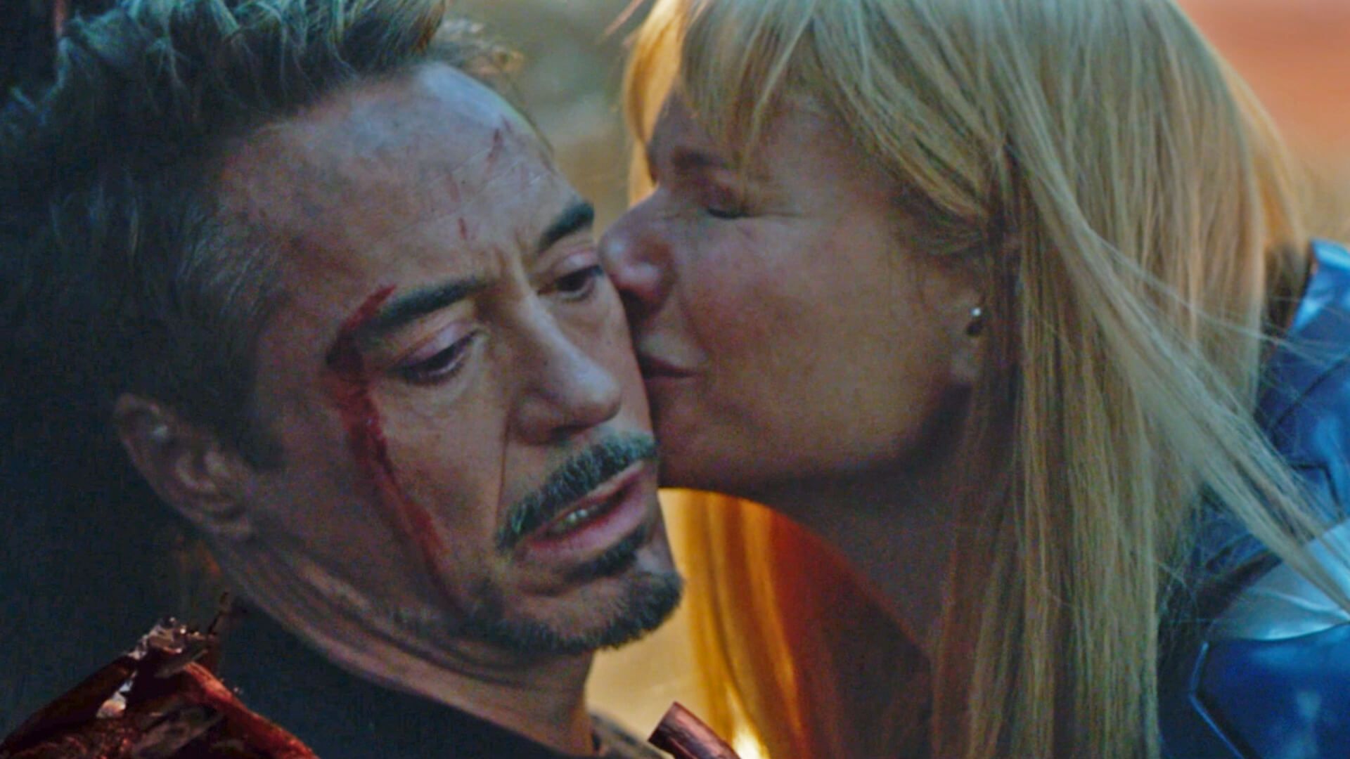 Gwyneth Paltrow y Robert Downey Jr Pepper Potts Rescue se despide de Tony Stark Iron Man en Avengers Endgame de Marvel