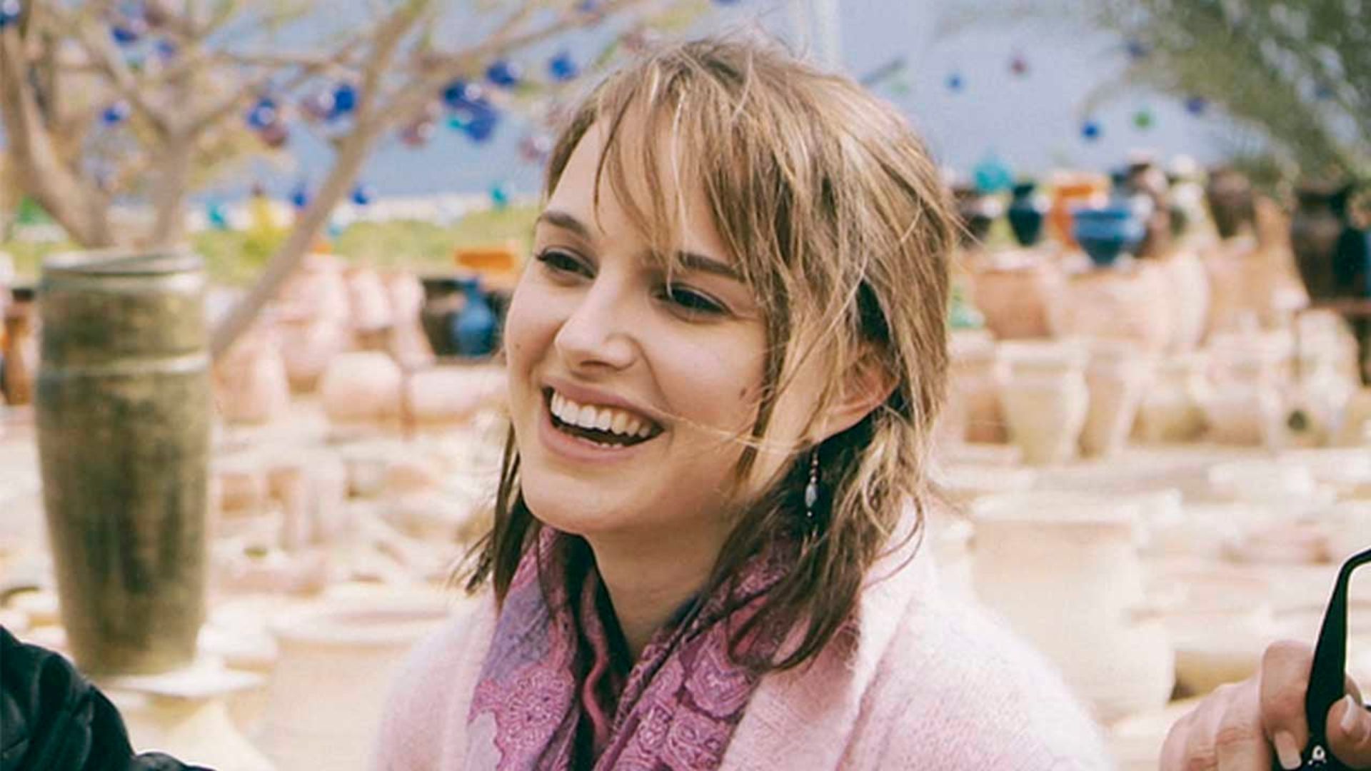 Natalie Portman sonriendo