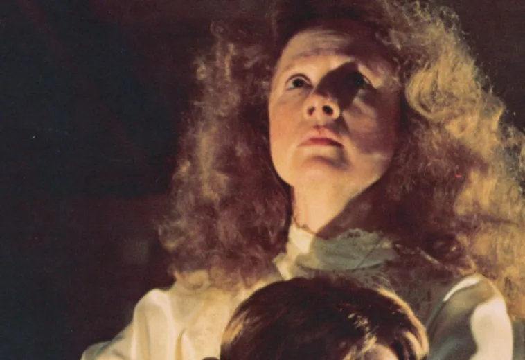 El cine de horror, de luto: Muere la actriz Piper Laurie, la mamá diabólica de Carrie