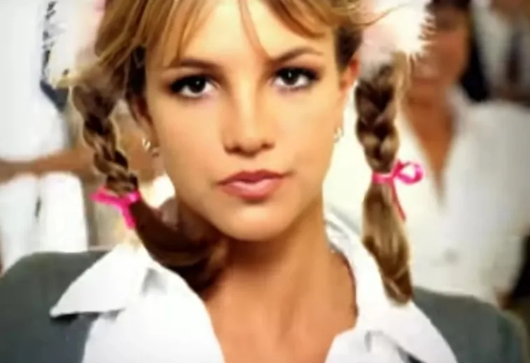 ¡Otra guerra en Hollywood! Estudios se pelean por adaptar el libro de Britney Spears