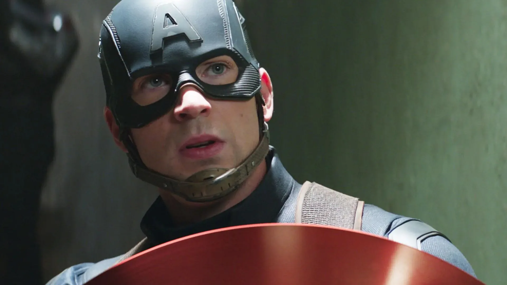 Chris Evans está listo para retomar su papel de Capitán América
