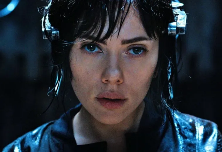 Scarlett Johansson demandó a una empresa de inteligencia artificial por usar su imagen y nombre