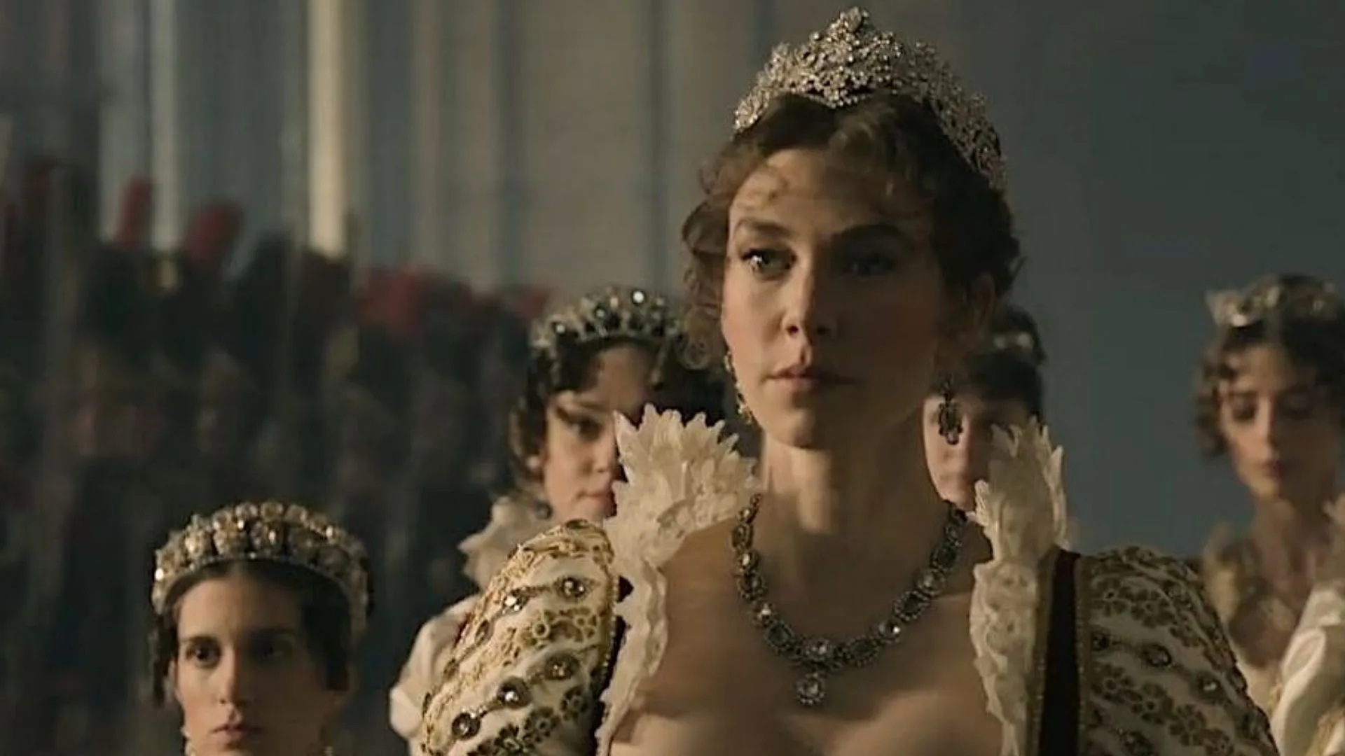 Vanessa Kirby por Napoleón, sería una de las nominadas a los Premios Óscar como mejor actriz de reparto.