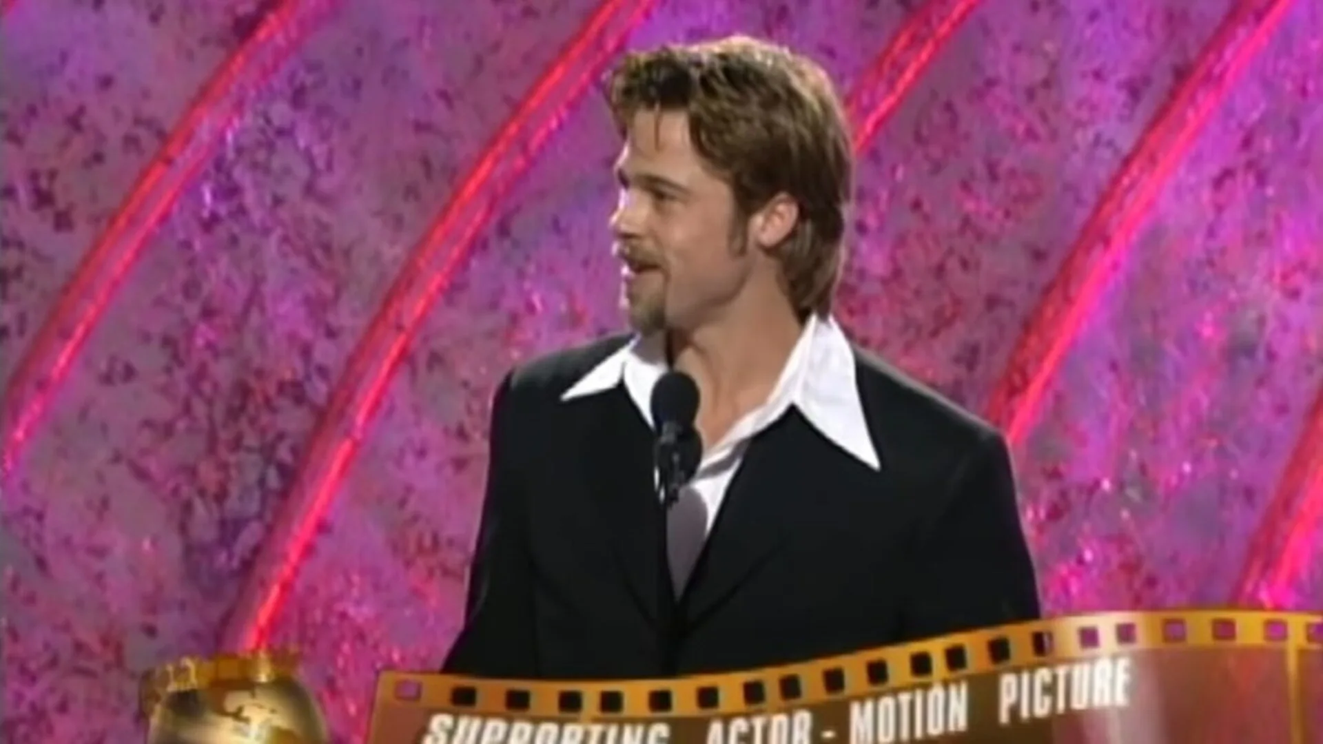 Brad Pitt en los Globos de Oro.