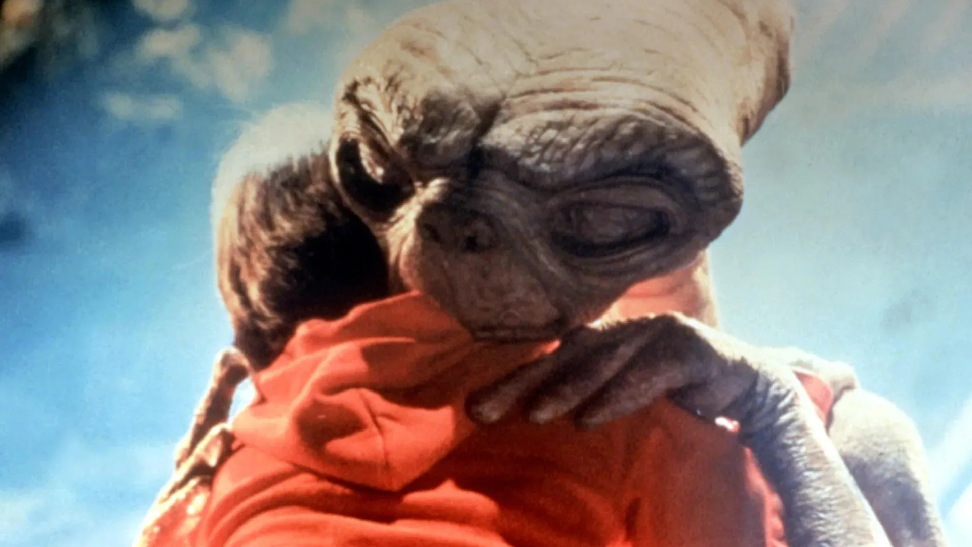 E.T. abrazo