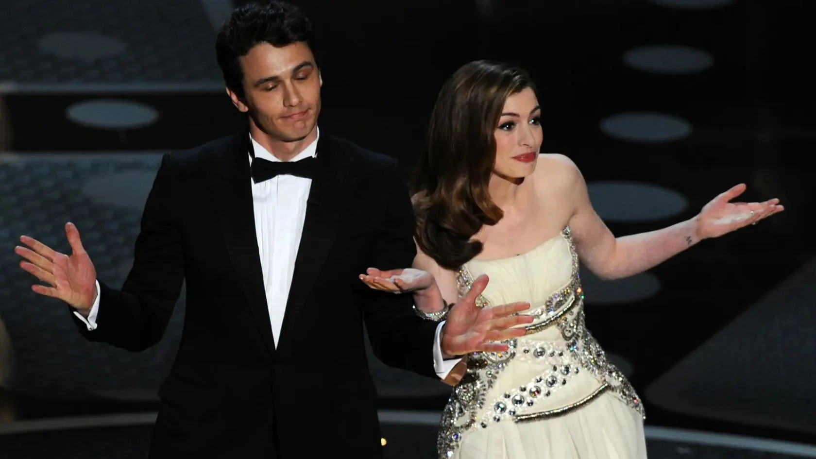 En 2011, Anne Hathaway y James Franco presentaron los premios Oscar.