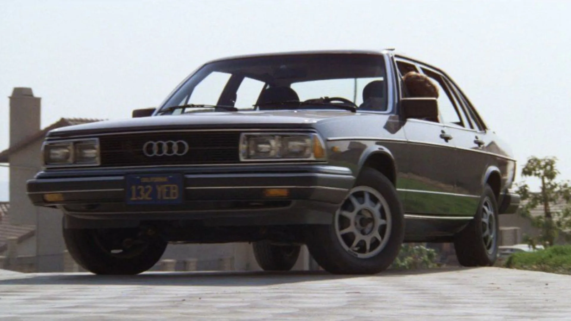 E.T fue la primera película en donde se incluyó un auto Audi con el modelo Audi 5000