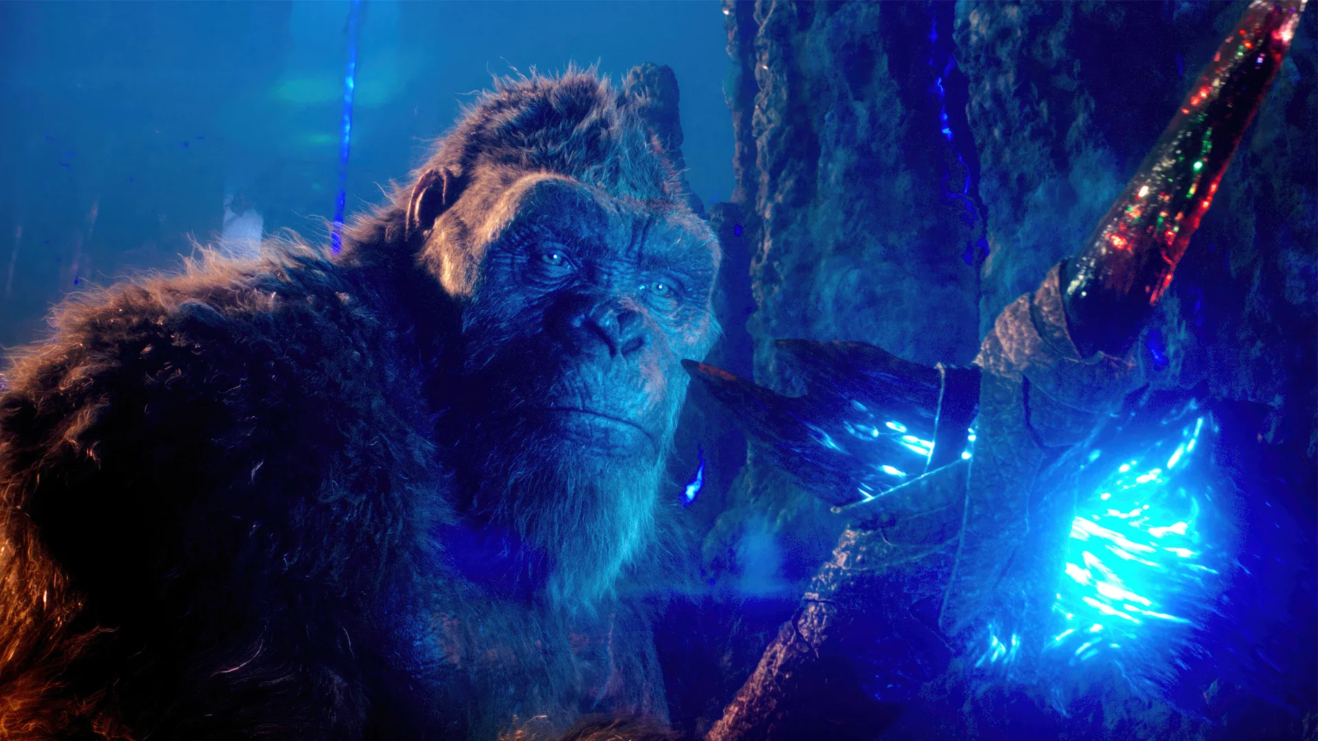 Kong con su hacha azul - Godzilla y Kong 