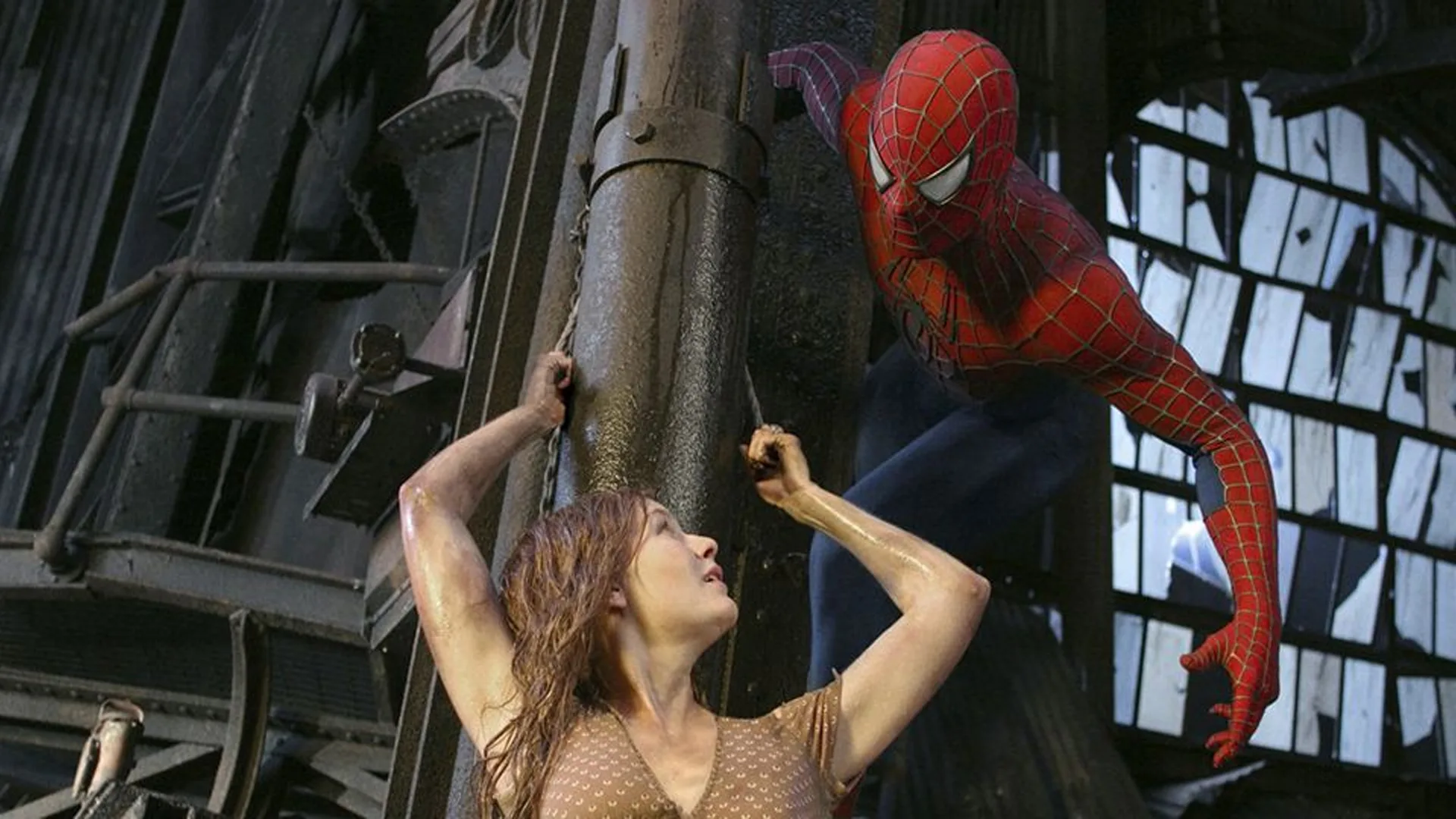 Spider-Man salvando a Mary Jane