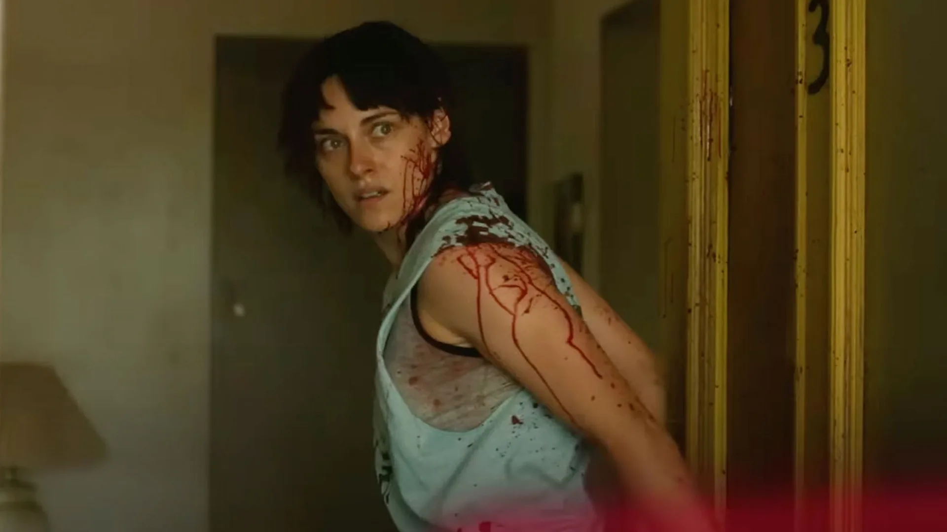Amor, mentiras y sangre, Kristen Stewart ensangrentada - películas de Sundance CDMX 2024