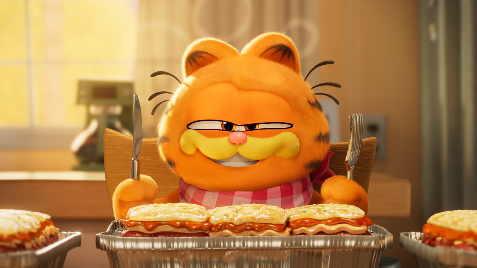 Garfield comiendo
