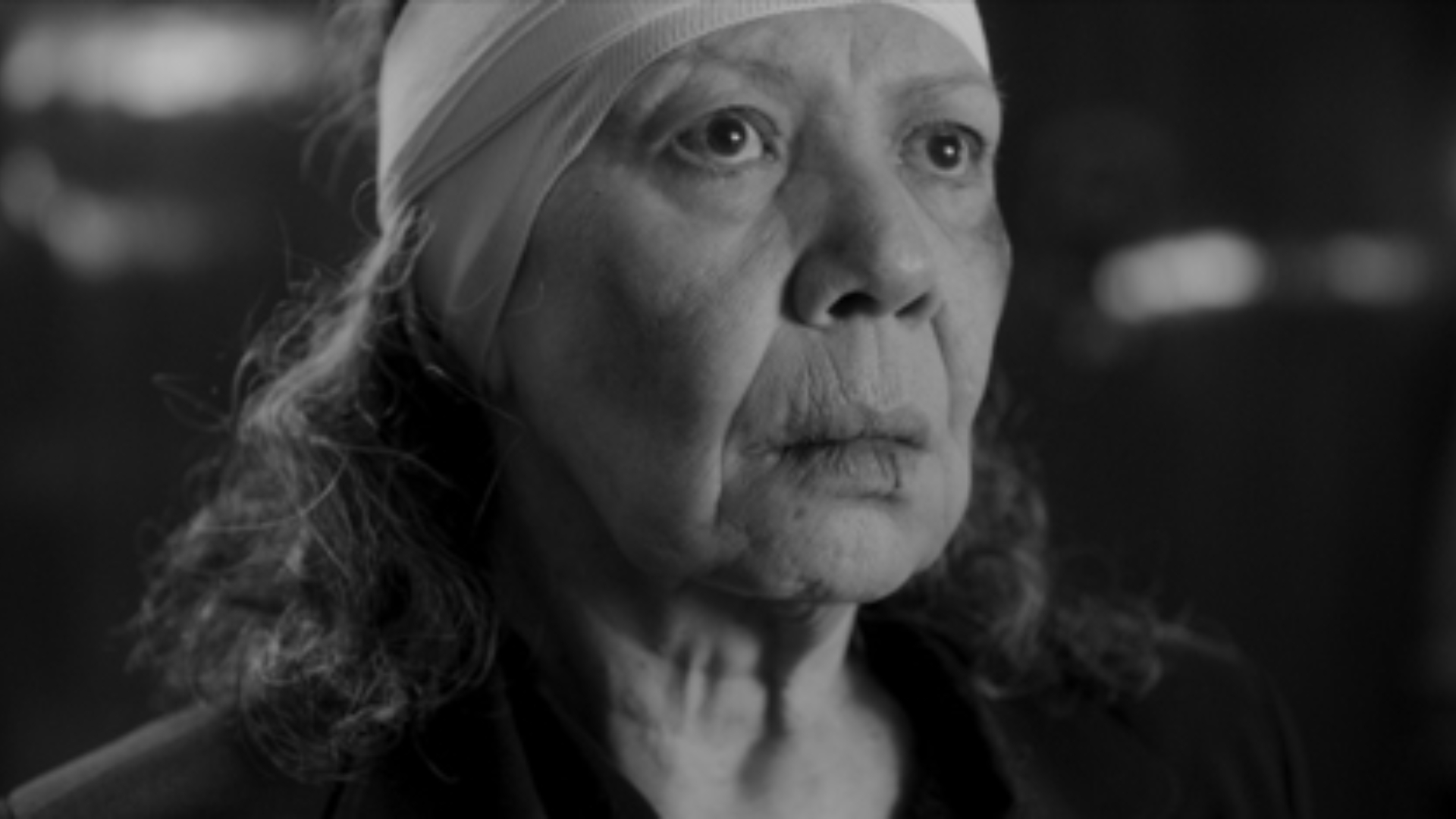 Luisa Huertas en blanco y negro película 2 de octubre 
